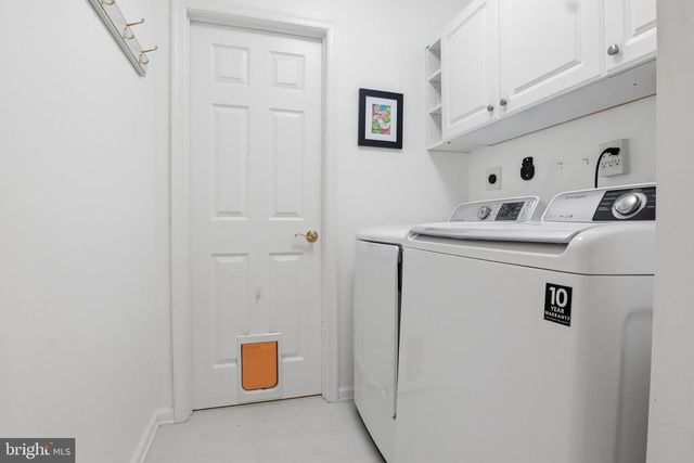 70 PISTON CT, Stewartstown, PA 17363