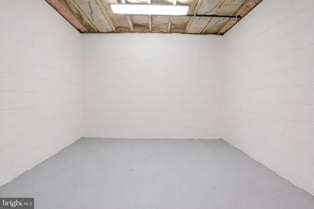 70 PISTON CT, Stewartstown, PA 17363