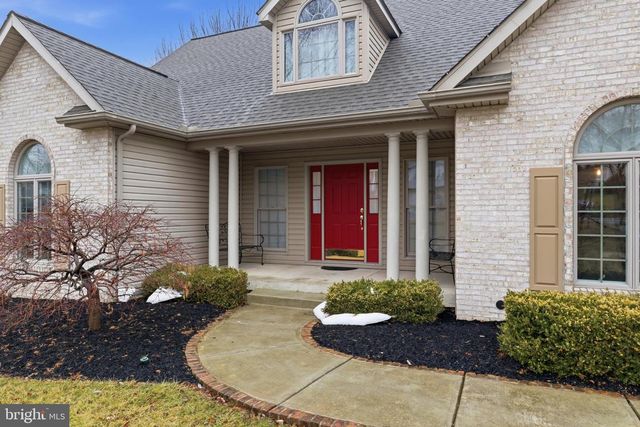 70 PISTON CT, Stewartstown, PA 17363