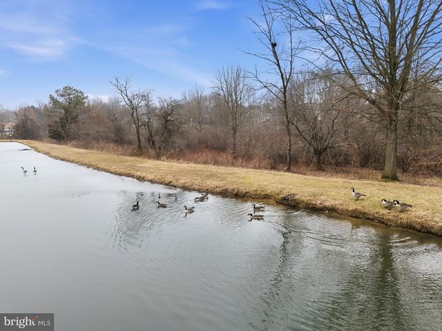 70 PISTON CT, Stewartstown, PA 17363