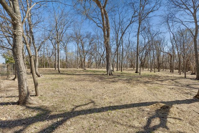 2595 CR 222, Anna, TX 75409