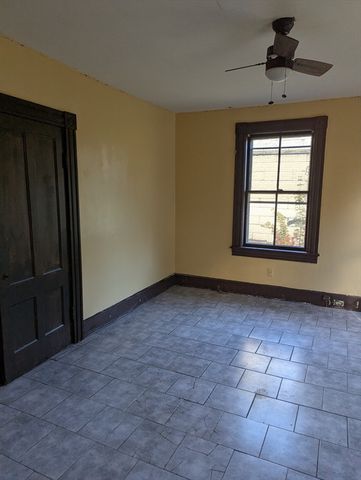 124 Fish St, Athol, MA 01331