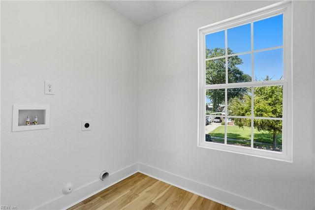 2539 Console AVE, Norfolk, VA 23518