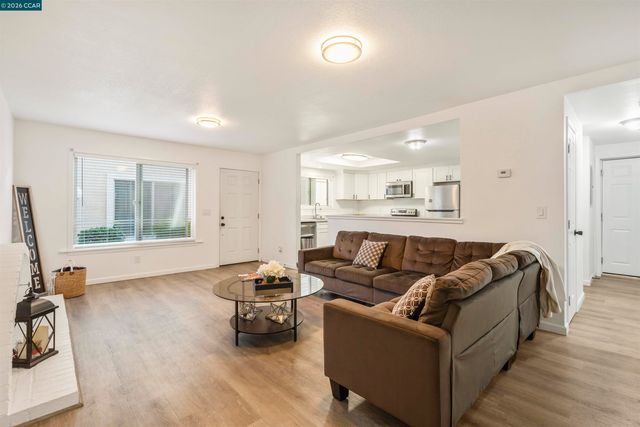 2593 El Portal Dr. C, San Pablo, CA 94806