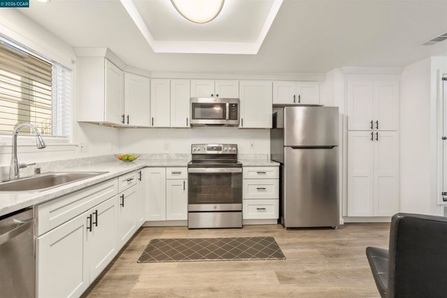 2593 El Portal Dr. C, San Pablo, CA 94806