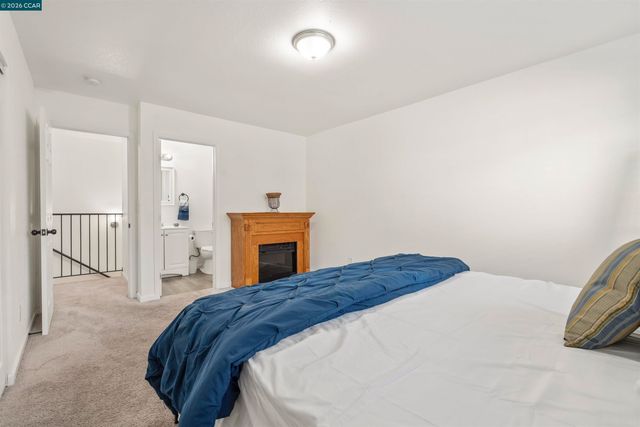 2593 El Portal Dr. C, San Pablo, CA 94806
