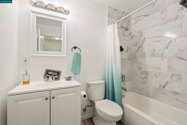 2593 El Portal Dr. C, San Pablo, CA 94806