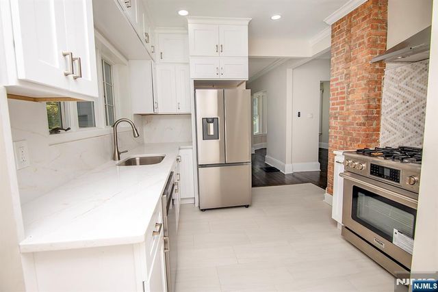 126 Grant Avenue, Cresskill, NJ 07626