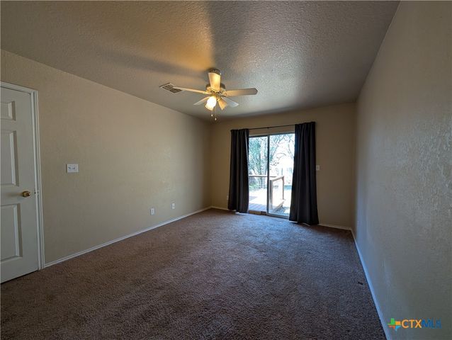 1013 Misty Acres Drive, New Braunfels, TX 78130