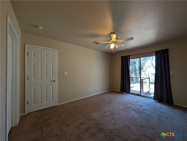 1013 Misty Acres Drive, New Braunfels, TX 78130