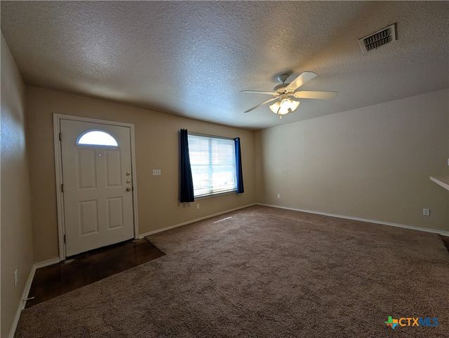 1013 Misty Acres Drive, New Braunfels, TX 78130