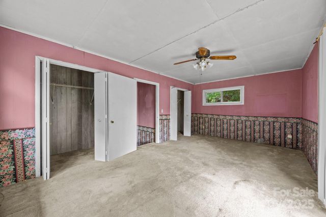 160 Colehearth Hollow Road, Bakersville, NC 28705