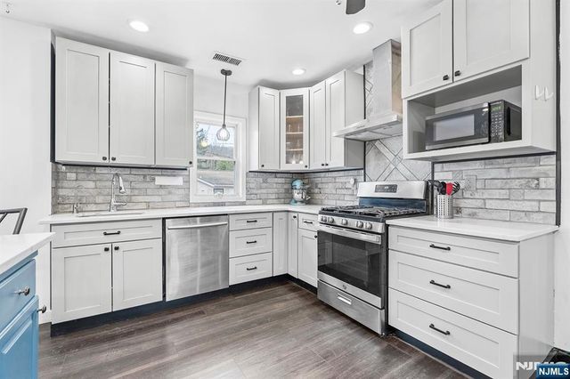 111 Doty Road, Oakland, NJ 07436