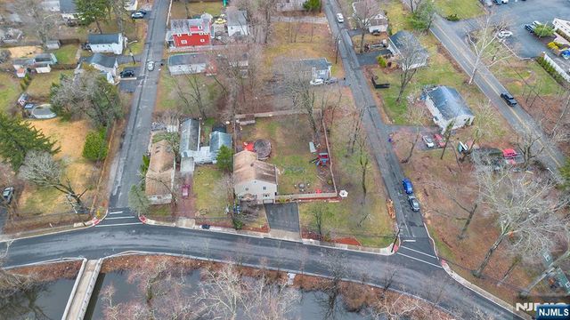 111 Doty Road, Oakland, NJ 07436