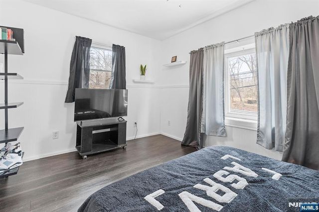 111 Doty Road, Oakland, NJ 07436