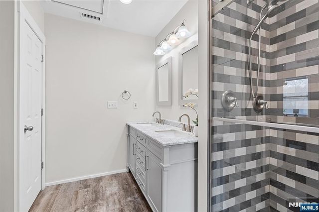 111 Doty Road, Oakland, NJ 07436