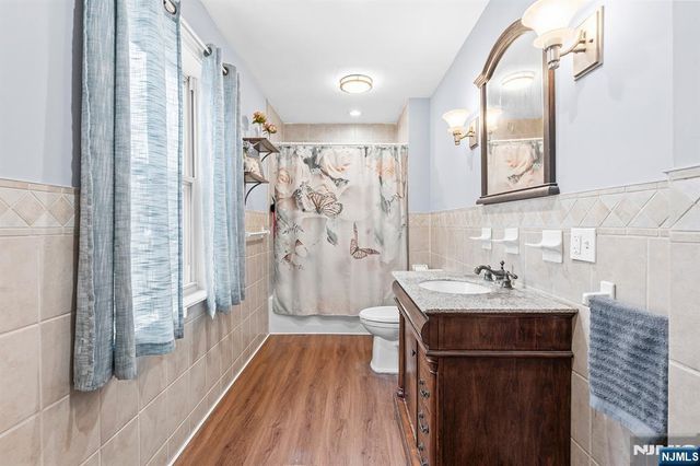 111 Doty Road, Oakland, NJ 07436