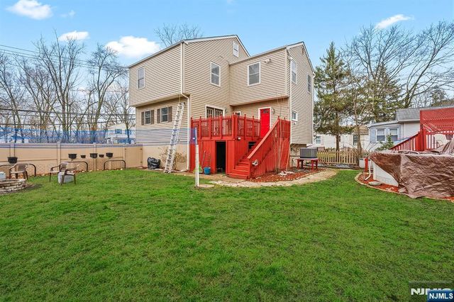 111 Doty Road, Oakland, NJ 07436