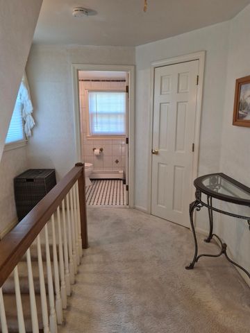 20 Shelburne Road, Nashua, NH 03063
