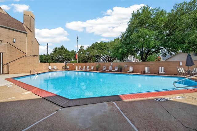 5220 Weslayan Street 107, Houston, TX 77005