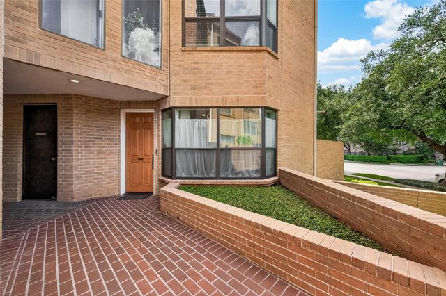 5220 Weslayan Street 107, Houston, TX 77005