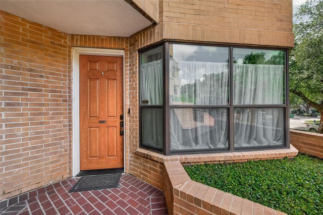 5220 Weslayan Street 107, Houston, TX 77005