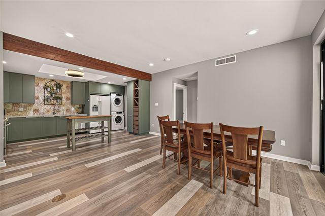 5220 Weslayan Street 107, Houston, TX 77005