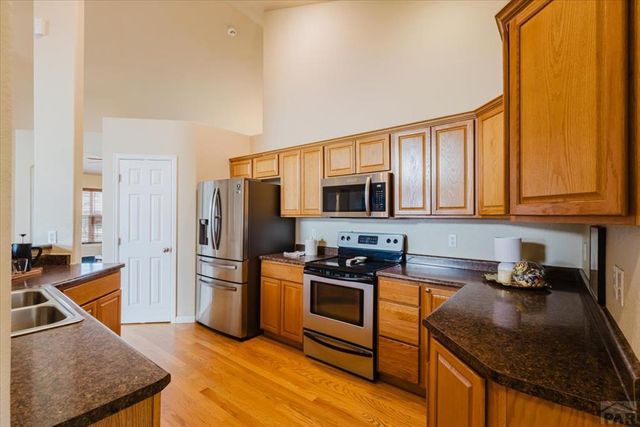 5601 Mark Twain Ln, Pueblo, CO 81008