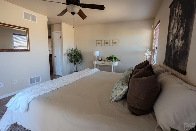 5601 Mark Twain Ln, Pueblo, CO 81008