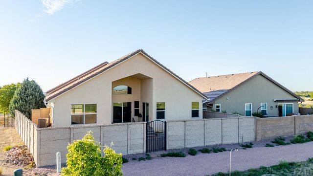 5601 Mark Twain Ln, Pueblo, CO 81008