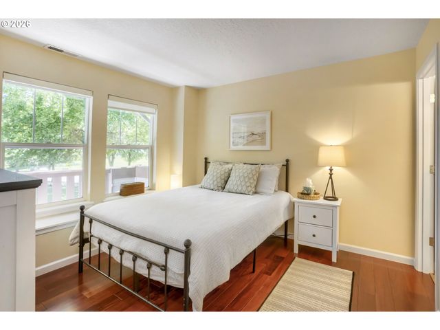 1729 Ne 65TH Ave, Hillsboro, OR 97124