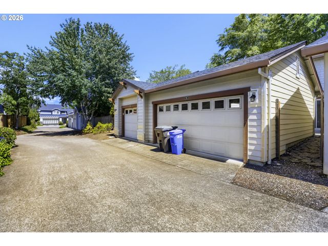1729 Ne 65TH Ave, Hillsboro, OR 97124