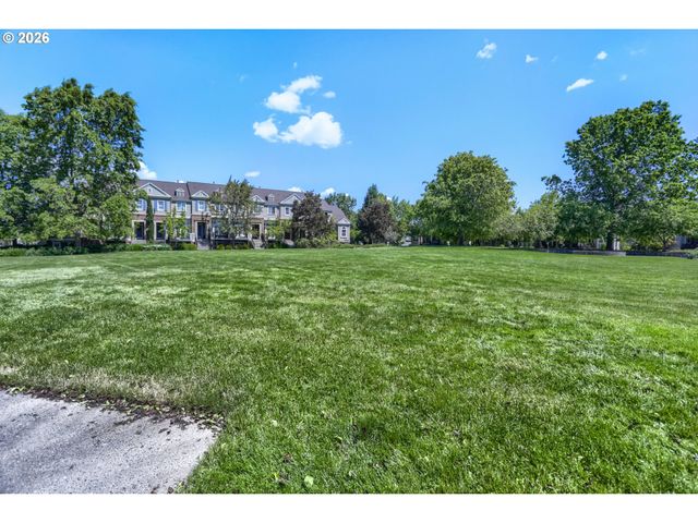 1729 Ne 65TH Ave, Hillsboro, OR 97124