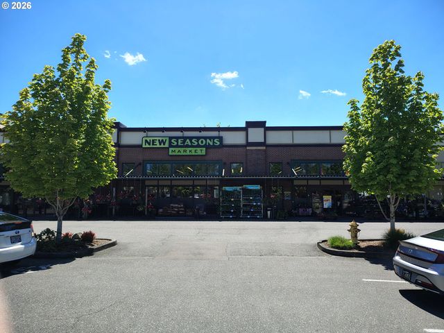 1729 Ne 65TH Ave, Hillsboro, OR 97124