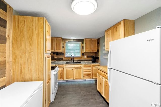 8835 Bridgeport-Kirkville Road, Sullivan, NY 13082