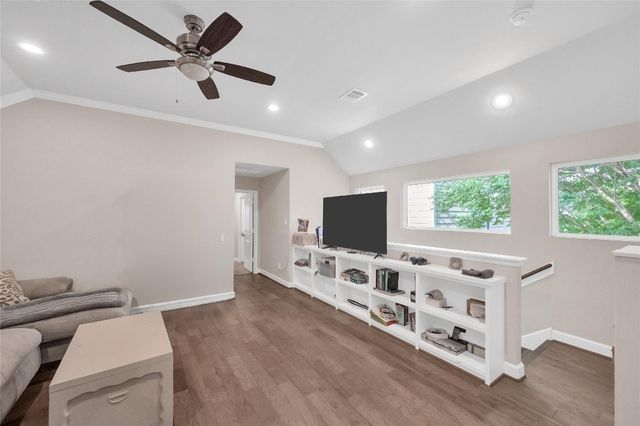 5014 Lillian Street, Houston, TX 77007