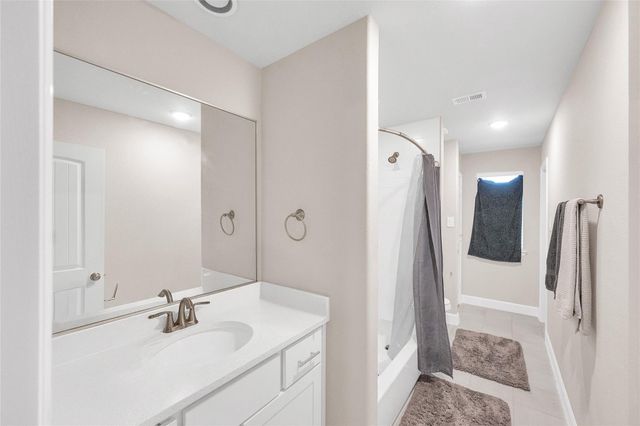 5014 Lillian Street, Houston, TX 77007