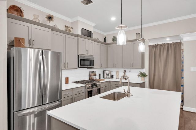 5014 Lillian Street, Houston, TX 77007