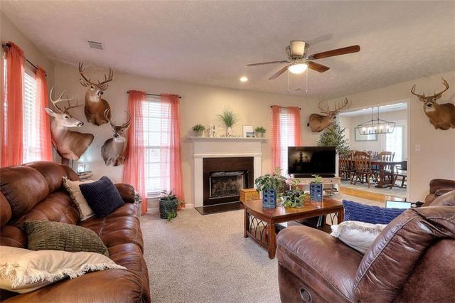 145 Vinnys Terrace, Covington, GA 30014