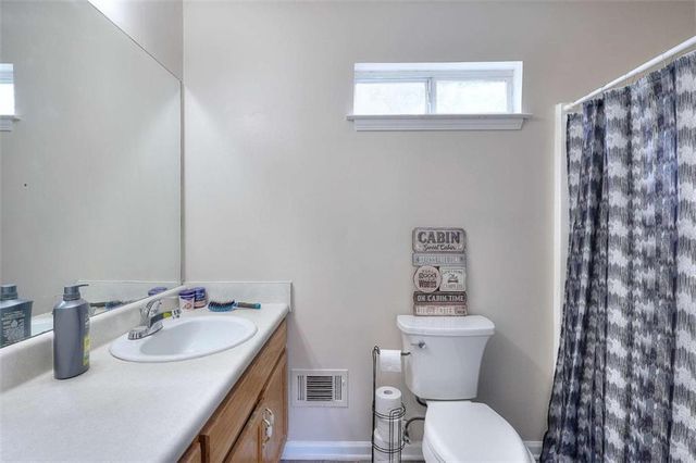 145 Vinnys Terrace, Covington, GA 30014