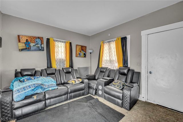 3403 W 98th Street, Cleveland, OH 44102