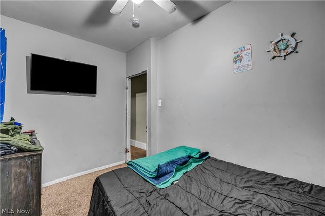 3403 W 98th Street, Cleveland, OH 44102