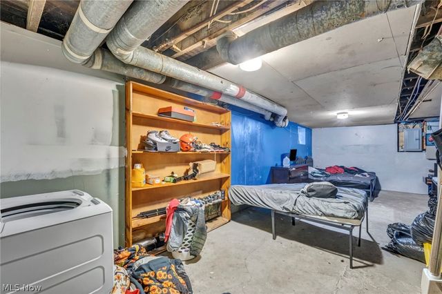 3403 W 98th Street, Cleveland, OH 44102