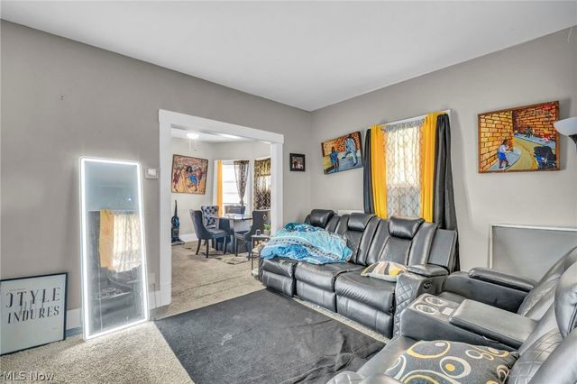3403 W 98th Street, Cleveland, OH 44102