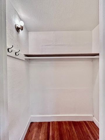 10 Franklin St 1, Medway, MA 02053