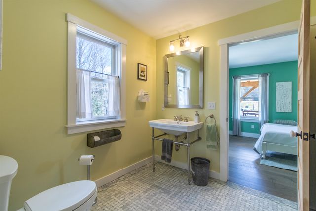 29 Dashney Road, Burke, VT 05832
