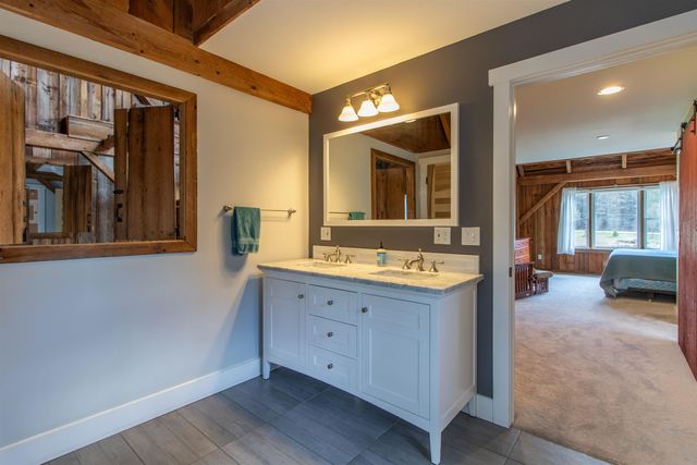 29 Dashney Road, Burke, VT 05832