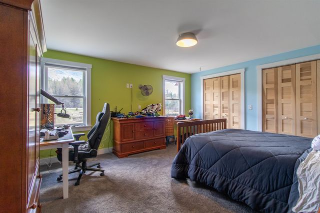 29 Dashney Road, Burke, VT 05832