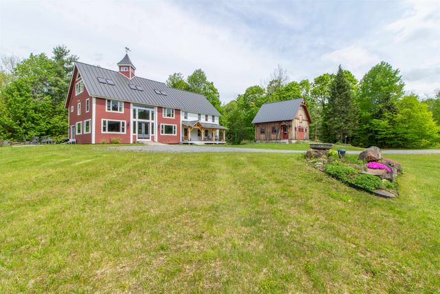 29 Dashney Road, Burke, VT 05832