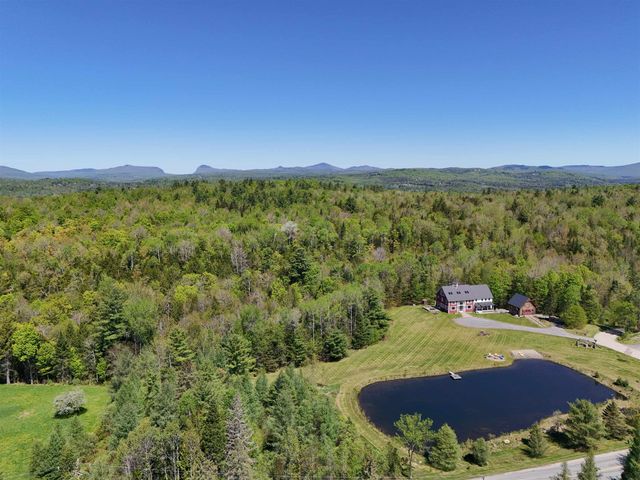 29 Dashney Road, Burke, VT 05832